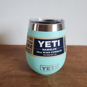 YETI Rambler 10 oz Wine Tumbler - Mint Green